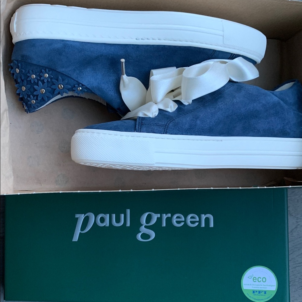 Leather Sneaker US 7 Color: Blue Suede Leather. Unworn. - Picture 5 of 7